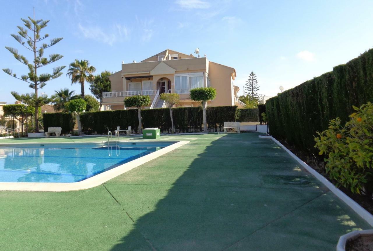 Ferienwohnung Residencial Torrealmar Con Vistas Torrevieja Exterior foto